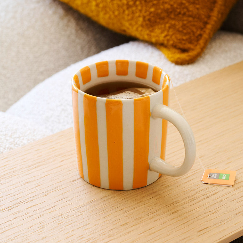 On Earth Righe mug gialla ceramica manico 8x9 cm