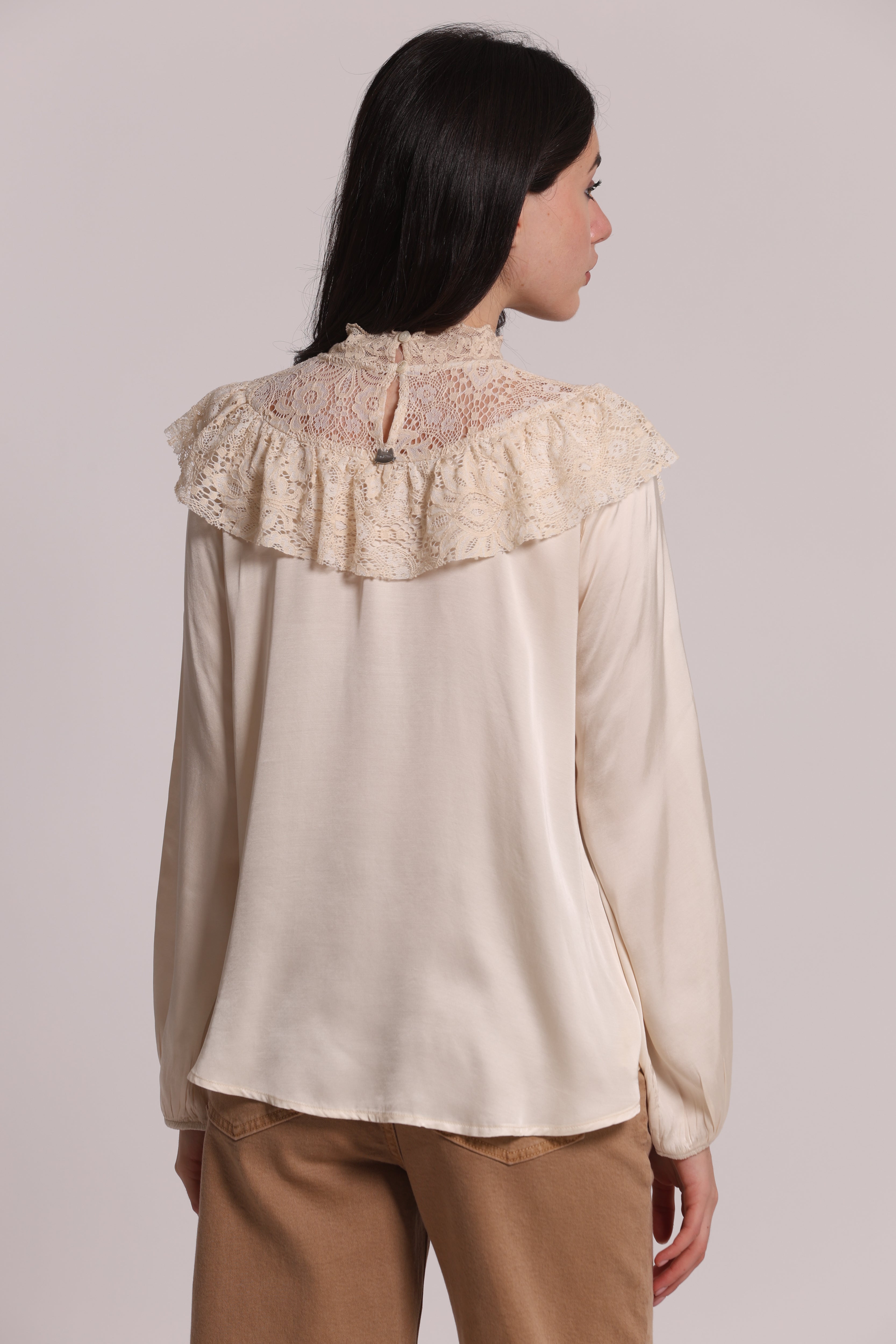 Mimi Mua Blusa in Raso di Viscosa con Dettaglio Pizzo nero
