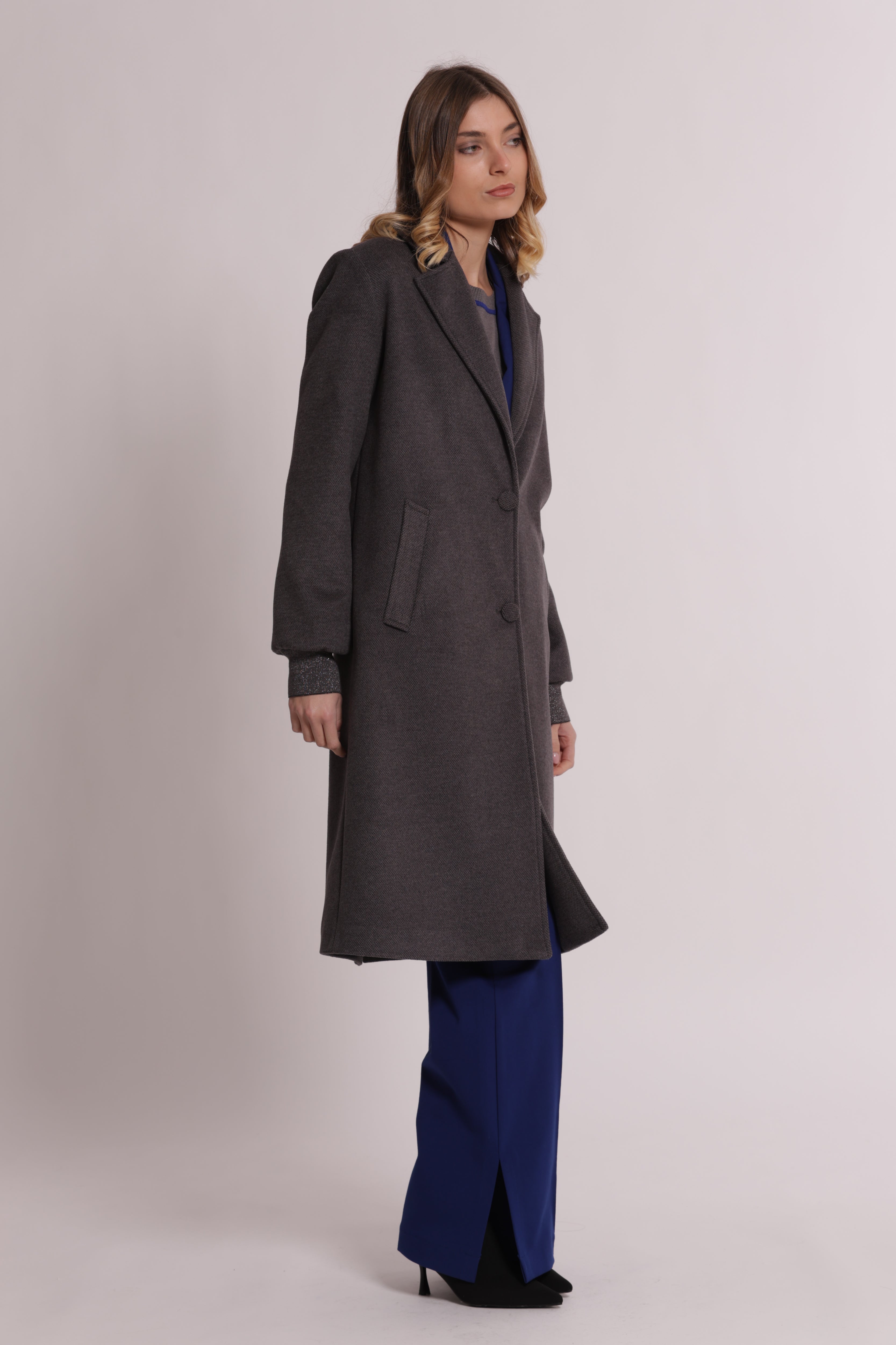 Mimi Mua Cappotto Lungo con Polsini Nero Caldo
