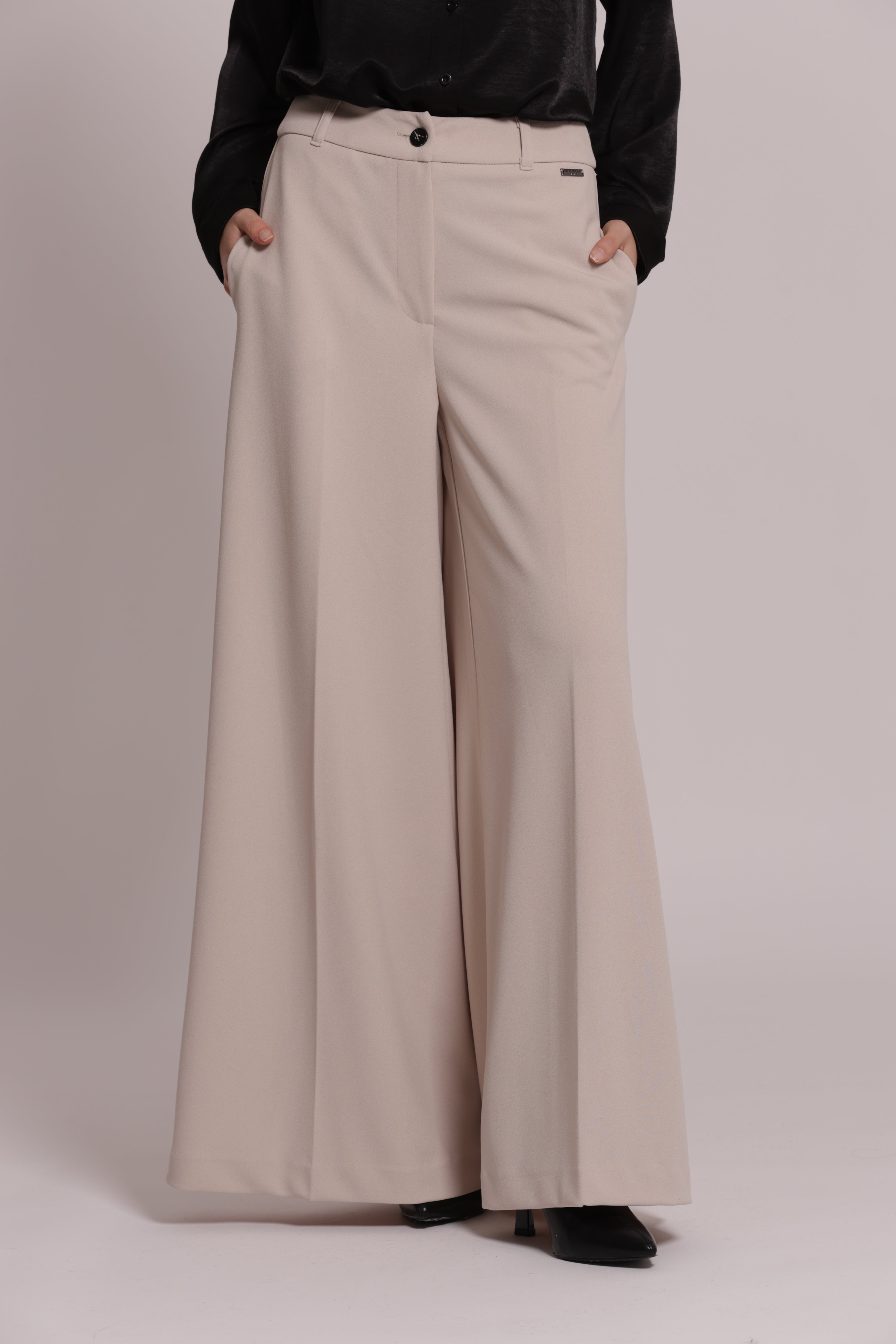 Mimi Mua Palazzo pantalone scuba crepe nero con cinturino
