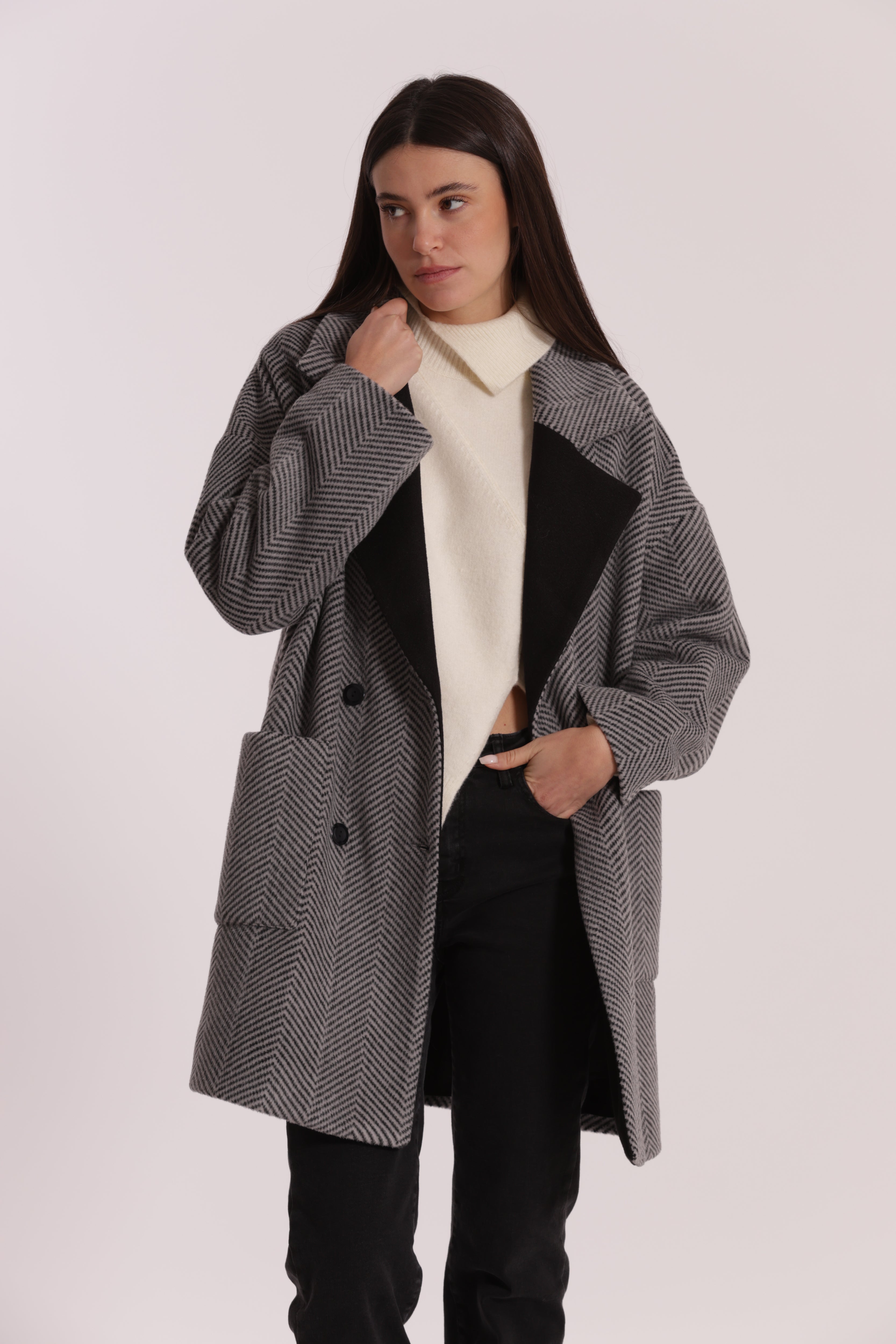 Mimi Mua Cappotto Over Spigato Nero Grigio