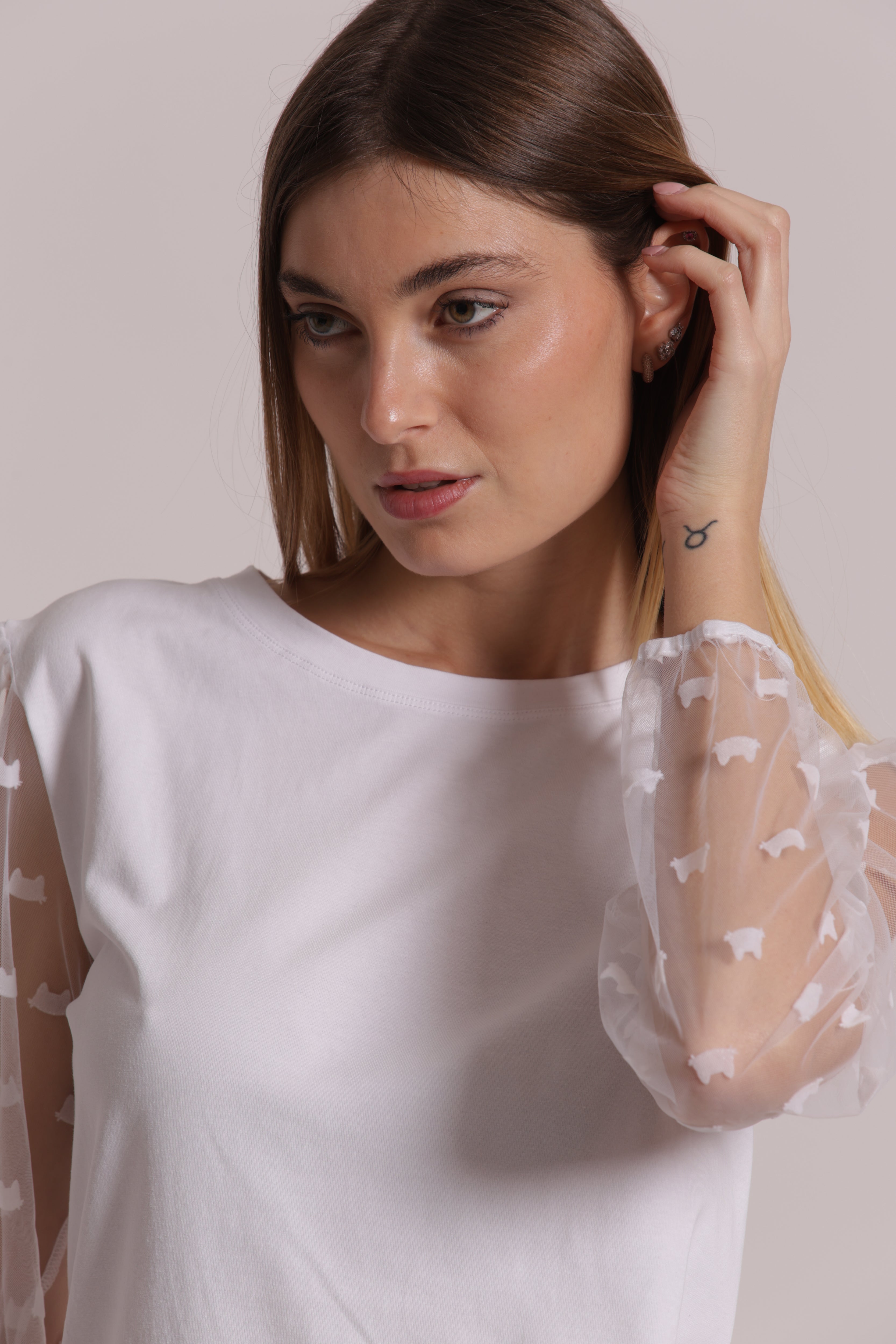 Mimi Mua T-shirt Maniche Lunghe Trasparenti bianca