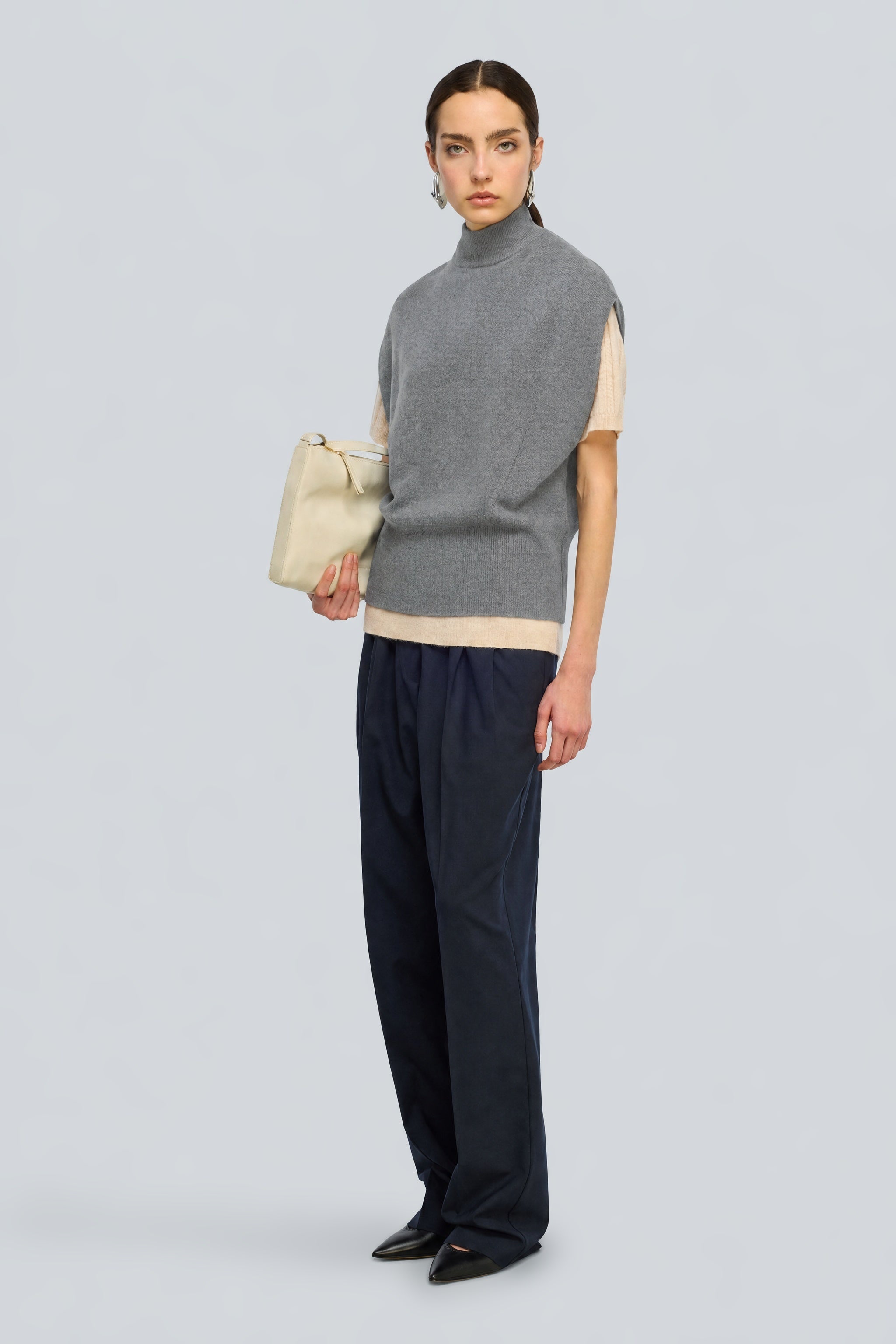 Semicouture Angelica maglia smanicata cashmere nera