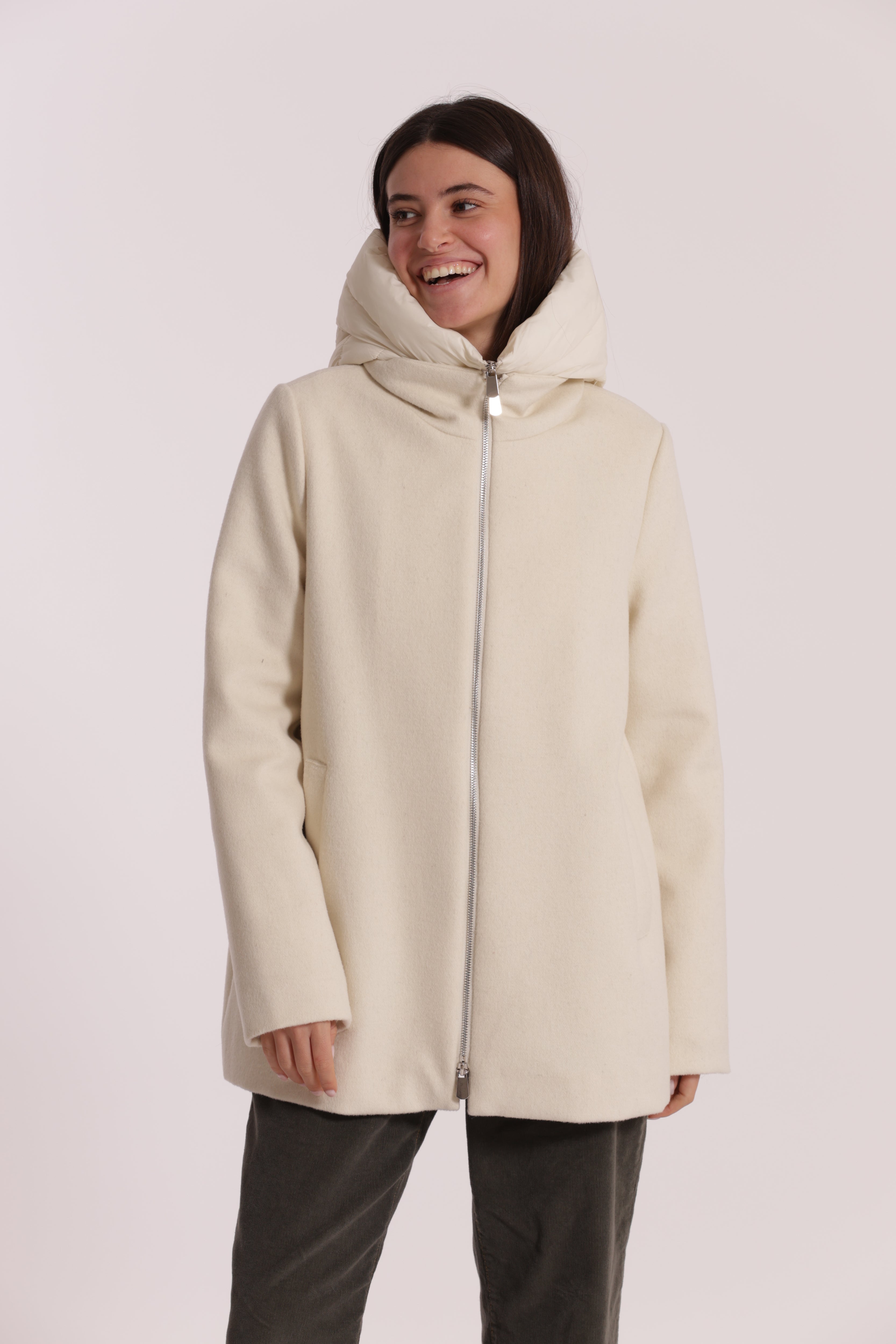 Mimi Mua Cappotto Corto Piumino Nero
