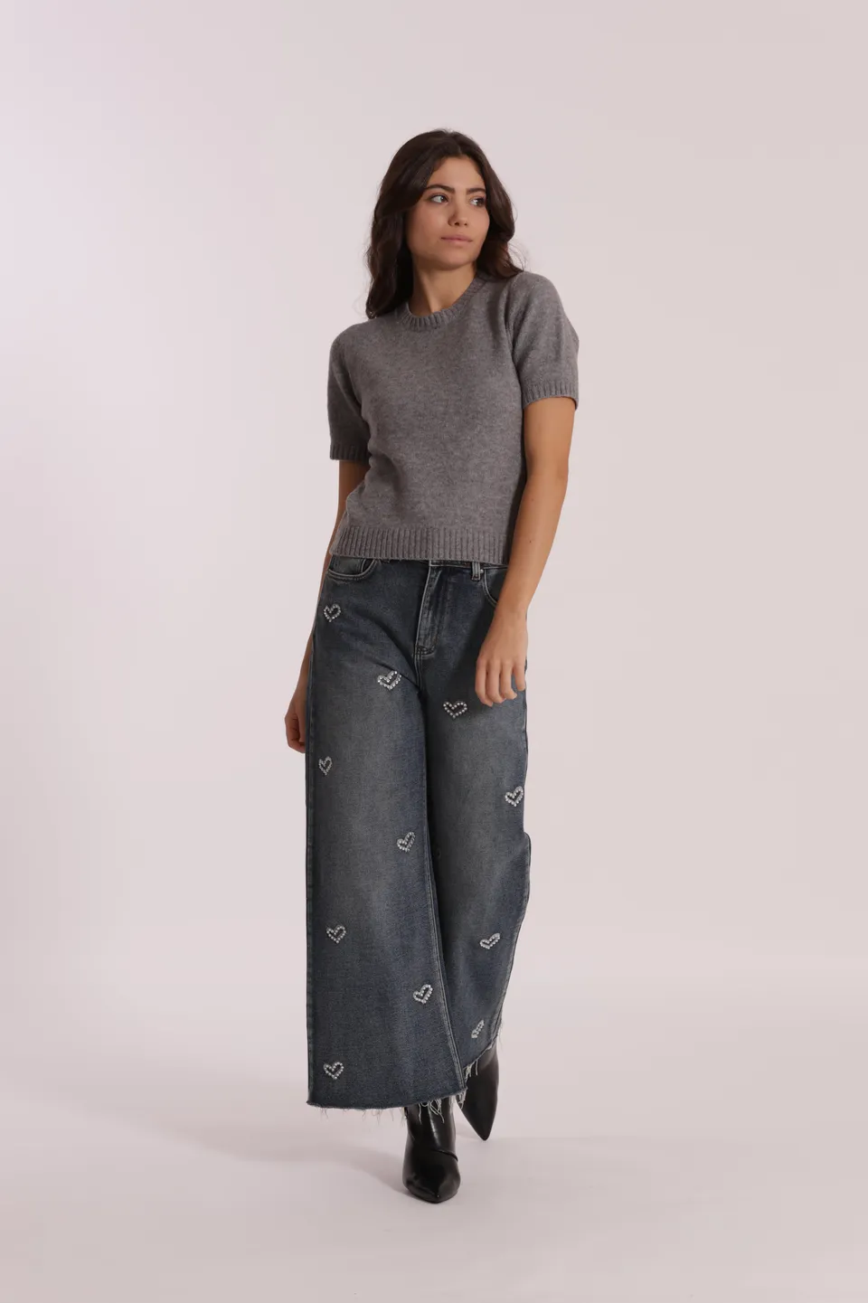 Mimi Mua Jeans Wide Leg Cropped Cuori Ricamati Blu Medio