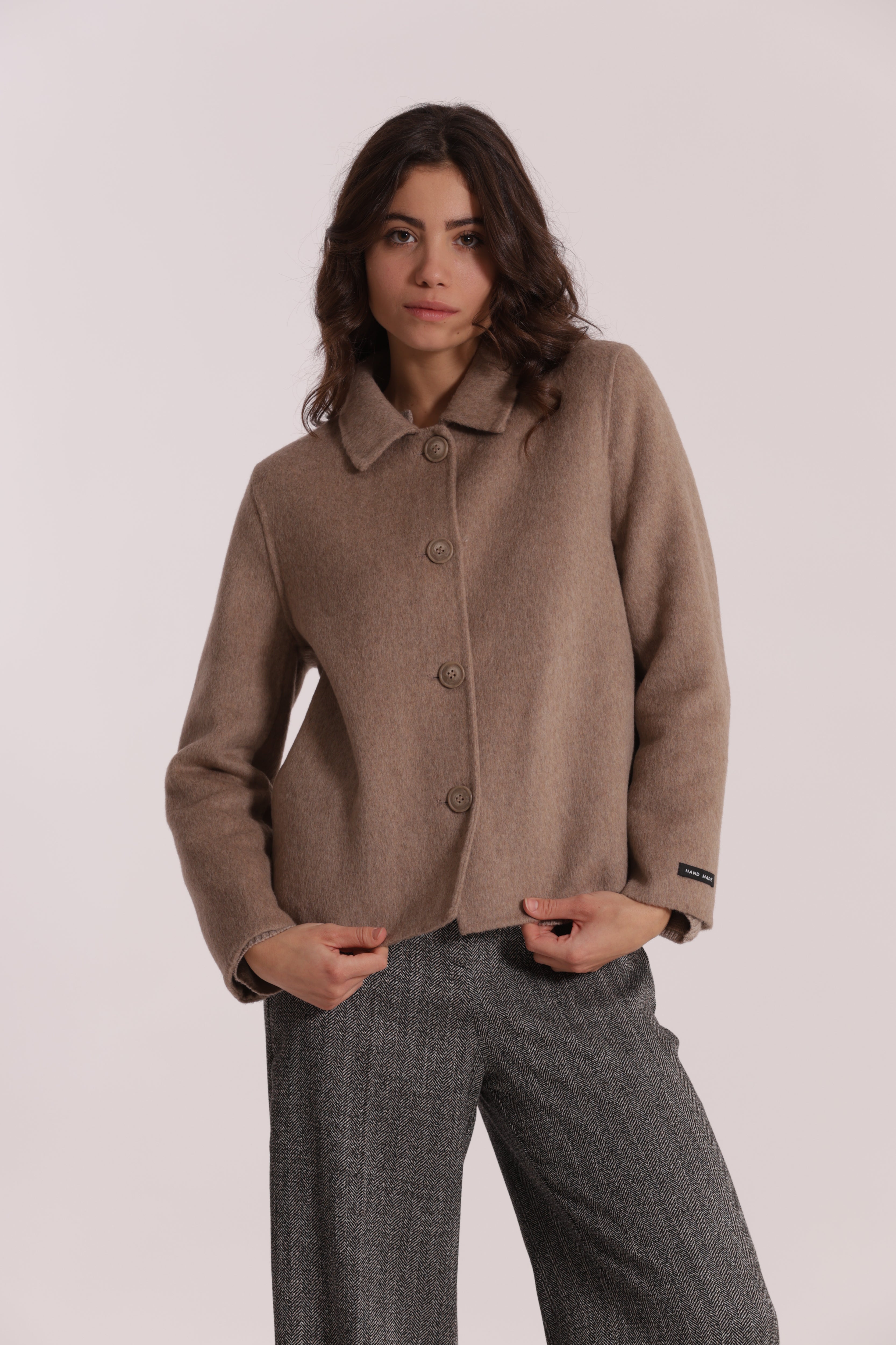 Mimi Mua Giacca cappotto corto nero lana