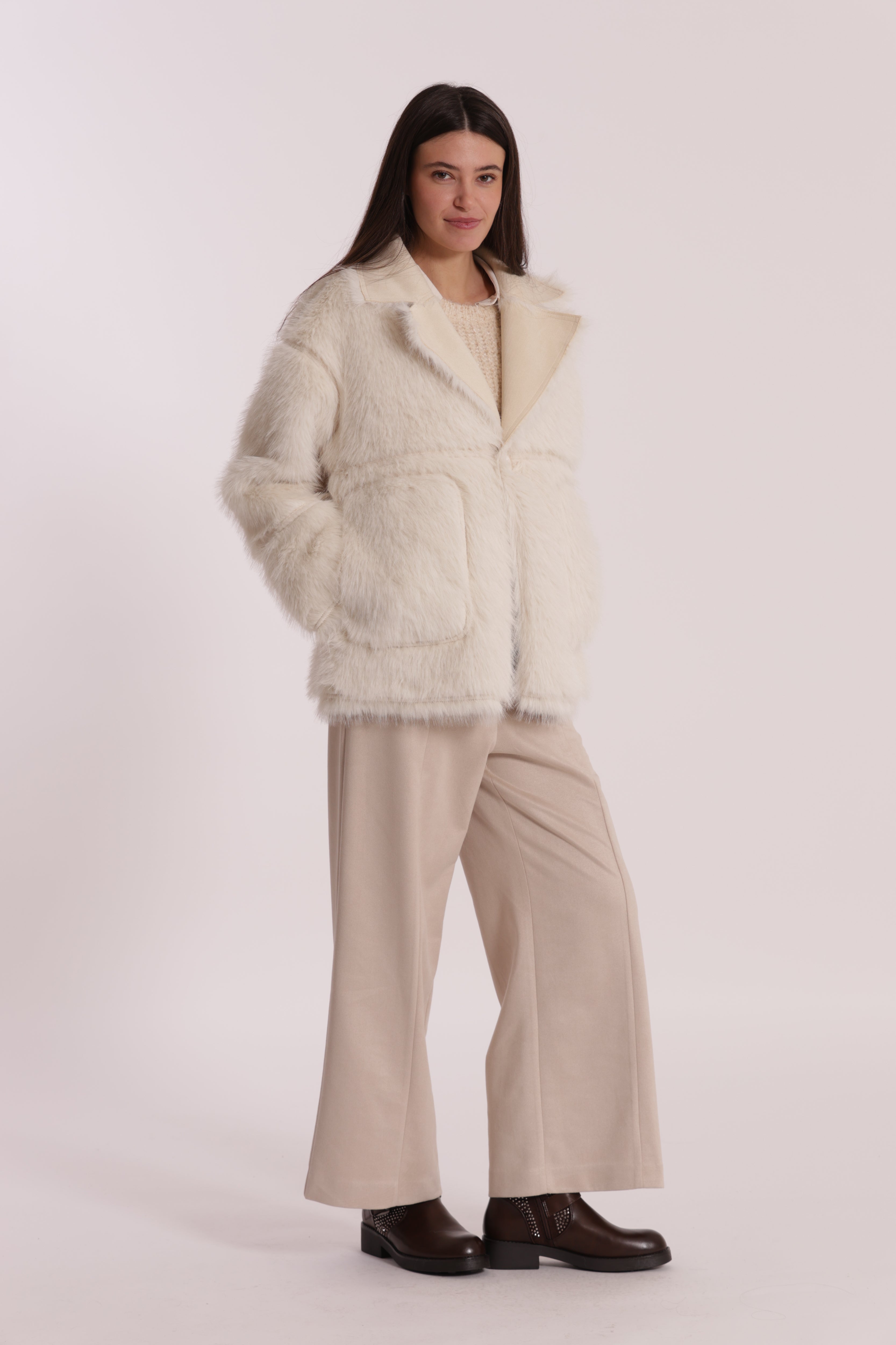 Mimi Mua Pantalone Cropped Effetto Camoscio Panna